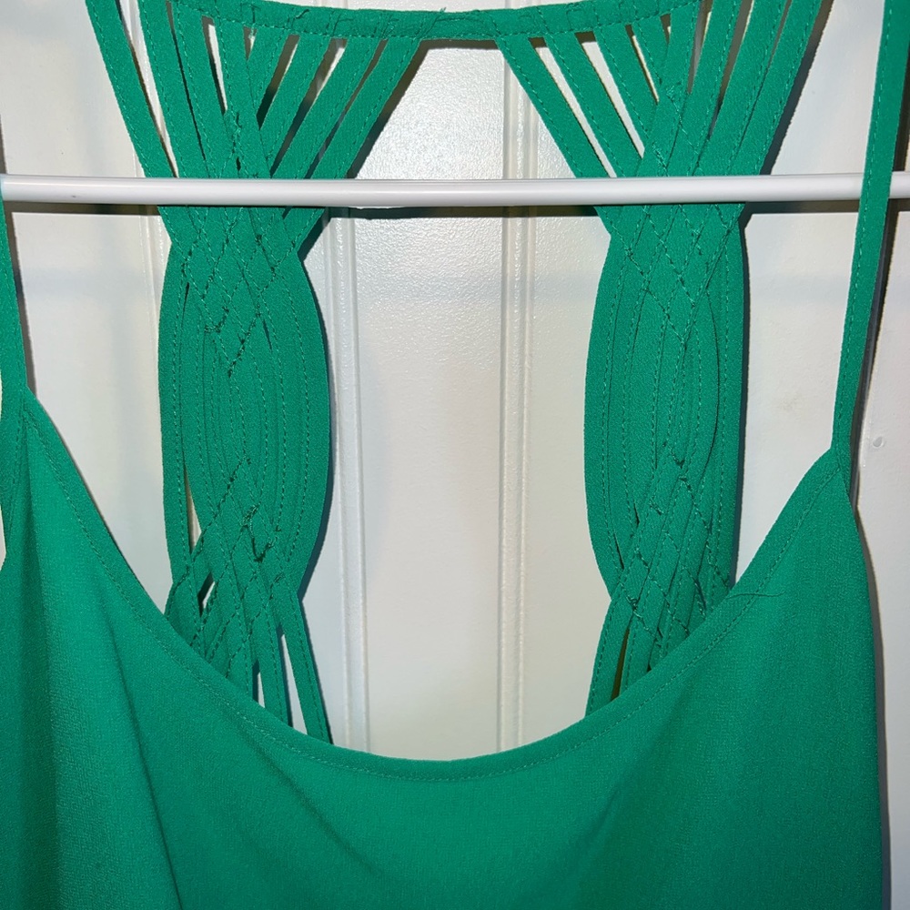 Green Tank - Picture 2 of 5